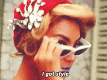 Queen Bey Beyonce GIF - Queen Bey Beyonce Style GIFs