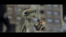 Lizard Infinity Gauntlet GIF - Lizard Infinity Gauntlet Snap GIFs