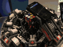 Robotic Machine GIF - Robotic Machine Rubiks Cube GIFs