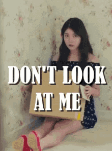 Dont Look At Me Box On Head GIF - Dont Look At Me Box On Head GIFs