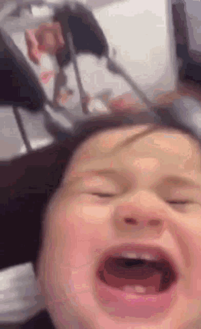 Pain Baby Gif Pain Baby Paying Discover Share Gifs