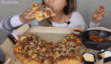 Pizza Hut Eating Pizza GIF - Pizza Hut Pizza Eating Pizza GIFs