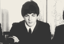 Paul Mc Cartney Beatles GIF - Paul Mc Cartney Beatles Sir Paul Mc Cartney GIFs
