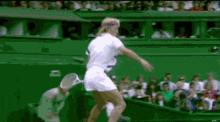 Martina Navratilova Tennis GIF - Martina Navratilova Tennis Wimbledon -  Discover & Share GIFs
