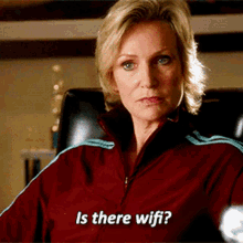 Glee Sue Sylvester GIF - Glee Sue Sylvester Is There Wifi GIFs