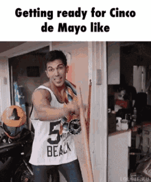 Funny Animals Cinco De Mayo GIF - Funny Animals Cinco De Mayo Getting Ready For Cinco De Mayo Like GIFs