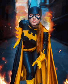 Bat Girl Cosplay GIF - Bat Girl Cosplay Cosplayer GIFs