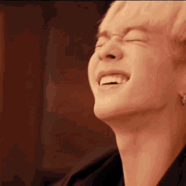 Imfact Ungjae GIF Imfact Ungjae Na Ung Jae Discover & Share GIFs