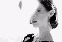 Krunt Emily Blunt GIF - Krunt Emily Blunt John Krasinski GIFs