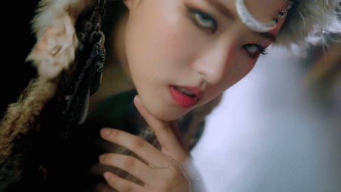 Olivia Olivia Hye GIF - Olivia Olivia Hye Loona GIFs