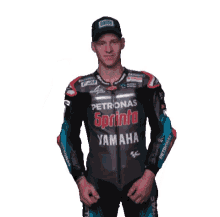 fabio quartararo quartararo fist pump motogp go