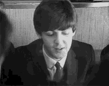 Paul Mc Cartney Interview GIF - Paul Mc Cartney Interview The Beatles GIFs