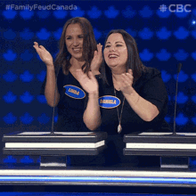 Clapping Family Feud Canada GIF - Clapping Family Feud Canada Happy GIFs