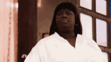 Retta Doing Acupuncture GIF - Retta Acupunture Parks And Recreation GIFs
