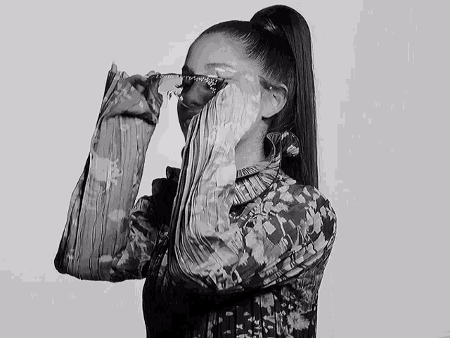 Ariana Grande Givenchy Glasses GIF - Ariana Grande Givenchy Glasses ...