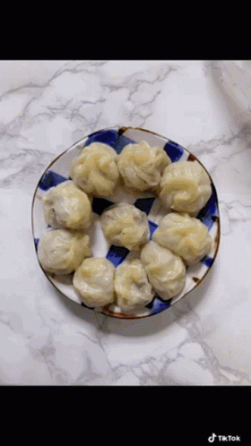 Momo Dumplings GIF - Momo Dumplings Chicken GIFs