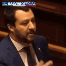Un Bacione Matteo Salvini GIF - Un Bacione Matteo Salvini Salvini Official GIFs