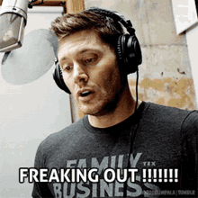 Jensen Ackles Freaking Out GIF - Jensen Ackles Freaking Out Aborddelimpala GIFs