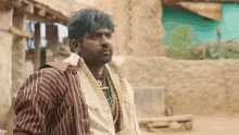 Kadaisi Vivasaayi Vijay Sethupathi Tamil Movie Annoying Look GIF - Kadaisi Vivasaayi Vijay Sethupathi Tamil Movie Annoying Look Vijay Sethupathi GIFs
