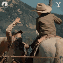 High Five Yellowstone GIF - High Five Yellowstone Up Top GIFs