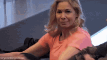 The Amazing Race Canady Slink Away GIF - The Amazing Race Canady Slink Away Enjoy The Show GIFs