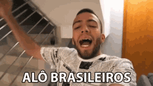 Lucas Rangel Alo Brasileiros GIF - Lucas Rangel Alo Brasileiros Hello Brazilians GIFs