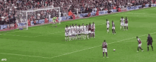 Dimitri Payet GIF - Dimitri Payet Football Penalty Kick GIFs