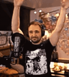 The Nyancave Flail GIF - The Nyancave Flail Dance GIFs