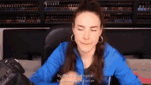 Real Nail Channel Hand Gesture GIF - Real Nail Channel Hand Gesture Cue GIFs
