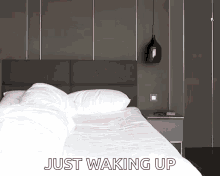 Taylor R Wake Up GIF - Taylor R Wake Up Waking Up GIFs