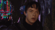 Over The Shoulder GIF - Valerian Valerian Gifs Luc Besson GIFs