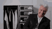 David Byrne Giggle GIF - David Byrne Giggle Laugh GIFs