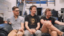 Eew At Ease GIF - Eew At Ease Yuck GIFs