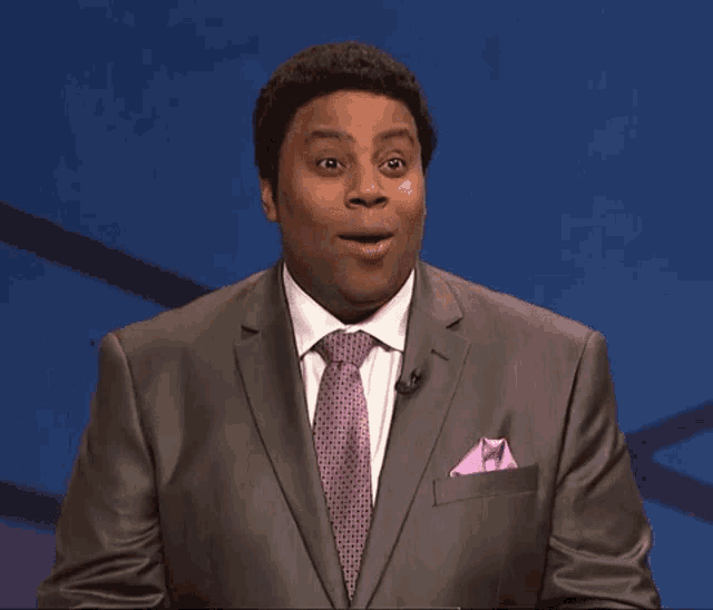 Amused Kenan Thompson GIF Amused Kenan Thompson Wow Discover