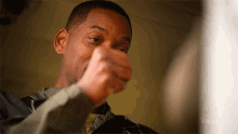 Fist Bump Will Smith GIF - Fist Bump Will Smith Welcome To Earth GIFs