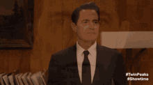 twin peaks kyle maclachlan dale cooper give my regards regards twin peaks kyle maclachlan dale cooper give my regards regards