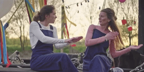 Frangines Sister GIF - Frangines Sister Soeurs - Discover &amp; Share GIFs