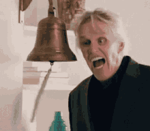 Busey Bell GIF - Busey Bell GIFs