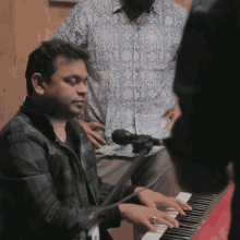 Playing Piano Ar Rahman GIF - Playing Piano Ar Rahman Sarvam Thaala Mayam GIFs