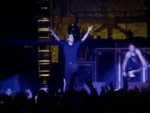 greatness open arms hands up arms up let me hear you greatness open arms hands up arms up let me hear you