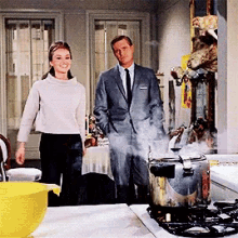 Audrey Hepburn Cooking GIF - Audrey Hepburn Cooking Breakfast At Tiffanys GIFs