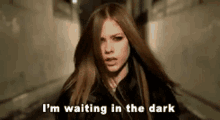 Avril Lavigne Im Waiting In The Dark GIF - Avril Lavigne Im Waiting In The Dark Waiting In The Dark GIFs