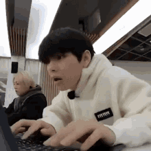 Typing Fast GIF - Typing Fast Taehyung GIFs