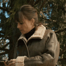 Check This Out Kristen Bouchard GIF - Check This Out Kristen Bouchard Katja Herbers GIFs