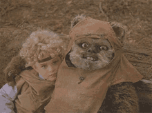 Star Wars Creepy Smile GIF - Star Wars Creepy Smile Hug GIFs