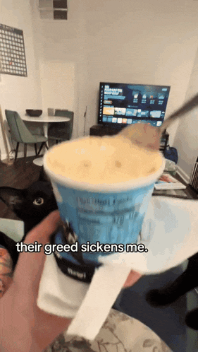 tenor.gif