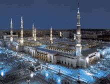 Al Masjid An Nabawi Saudi Arabia GIF - Al Masjid An Nabawi Saudi Arabia Temple GIFs