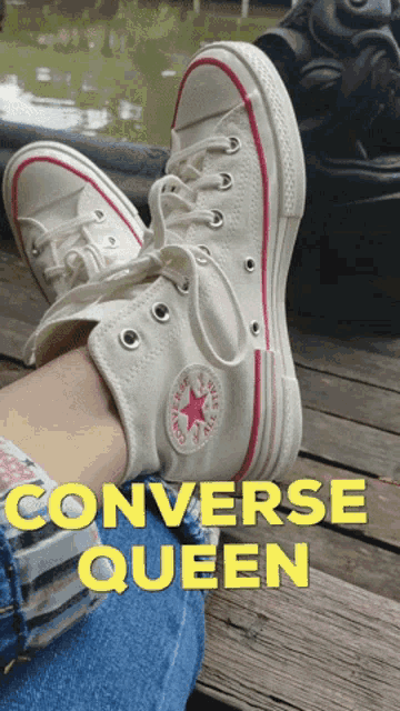 Converse Queen GIF - Converse Queen Shoes - Discover & Share GIFs
