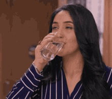 girl omg ashnoor kaur drink water