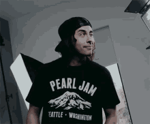 wink smile flirty you got it vic fuentes wink smile flirty you got it vic fuentes